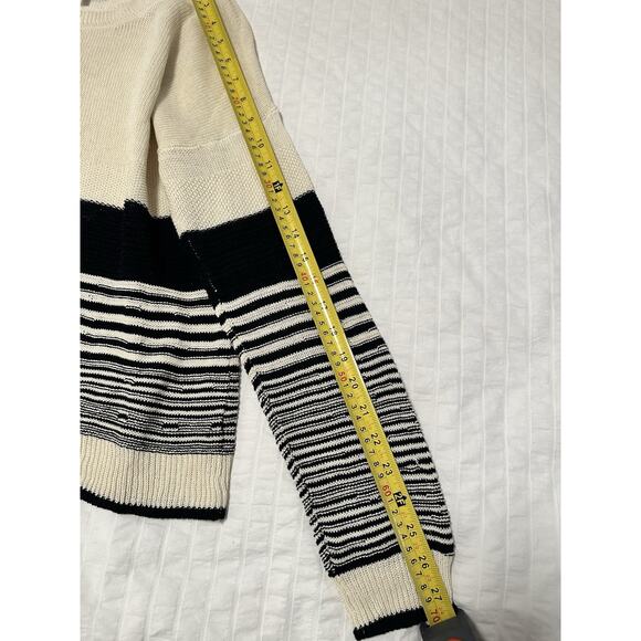 7 for all mankind Los Angeles Women’s black & white Chunky‎ knit sweater size S - Picture 5 of 5